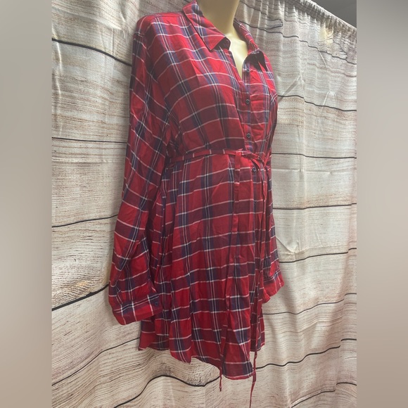 Maternity Plaid blouse/top - Picture 2 of 10